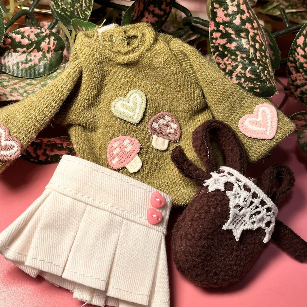 OOAK Blythe Doll Mushroom Outfit, Sweater/Bag/Skirt Set For 12 Inch Doll